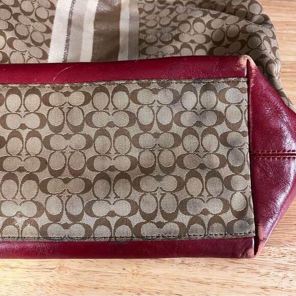 Coach Tan And Red Legacy Shoulder Bag - Picture 15 of 16